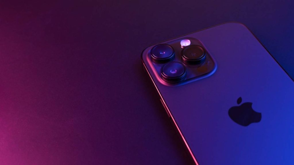 iPhone 16 Pro Max Yepyeni Tasarım ve Üstün Pil Performansıyla Geliyor