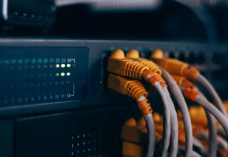 İnternet Servis Sağlayıcıları: İnternet Bağlantısının Kalbinde Kimler Var?