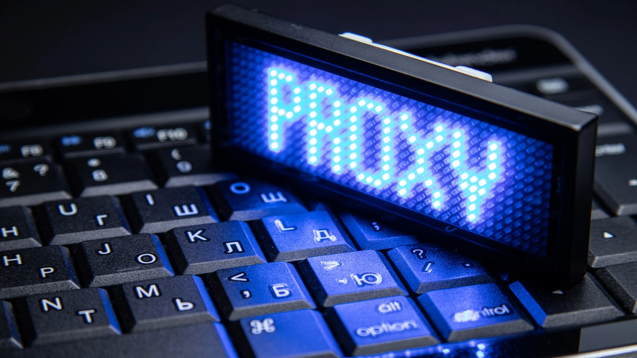 Proxy Nedir? İnternet Güvenliği ve Gizlilikte Proxy’nin Rolü