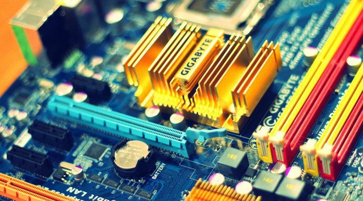 Anakart (Motherboard) Nedir?