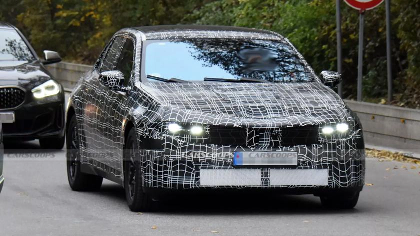 Yeni BMW i3: Elektrikli Sedan Test Sürüşlerinde Görüntülendi