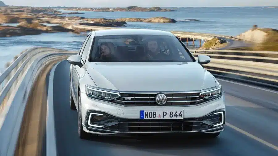 Volkswagen Passat Fiyatları: 2024 Yılında Gelişen Trendler ve Seçenekler