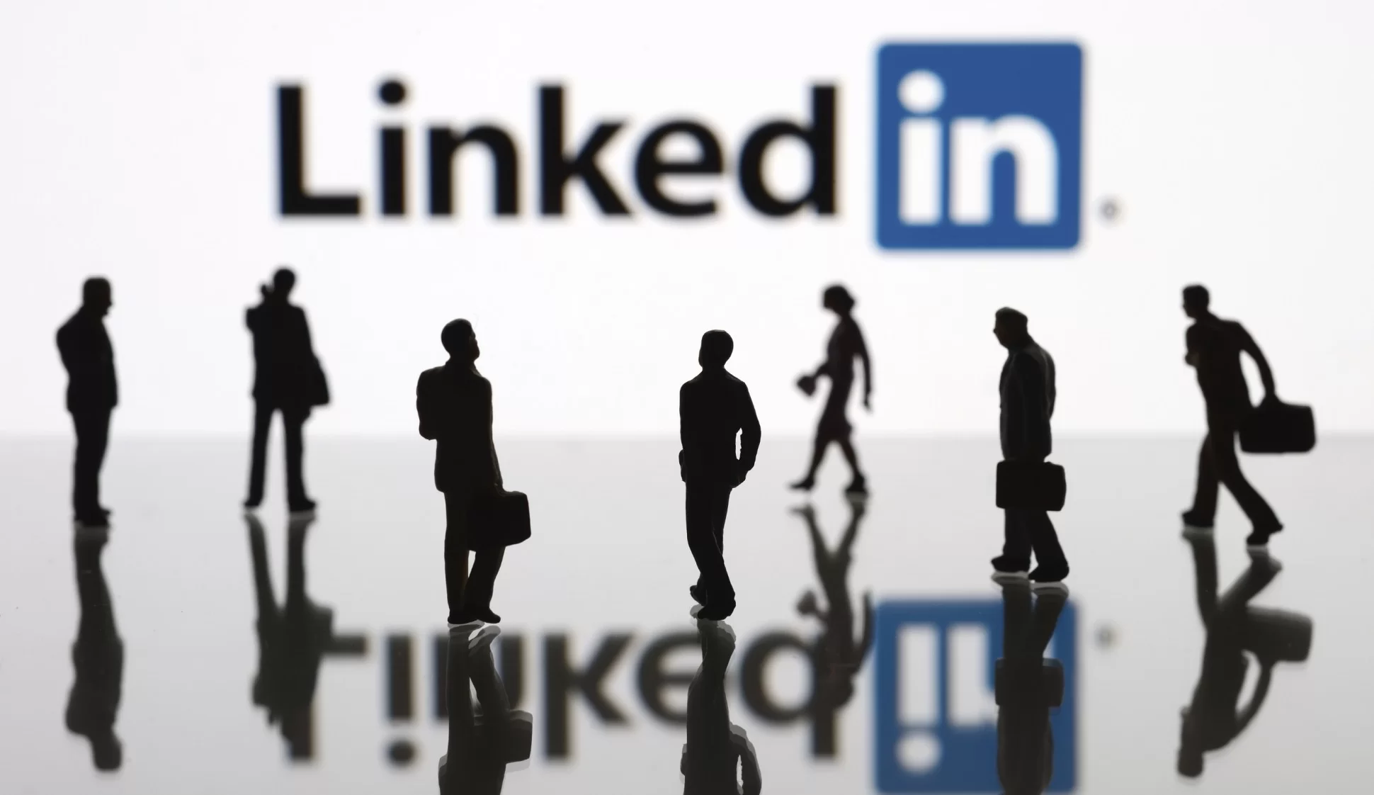 LinkedIn’in 2 Milyar Dolarlık Başarısı