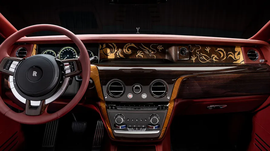 ROLLS-ROYCE-PHANTOM-