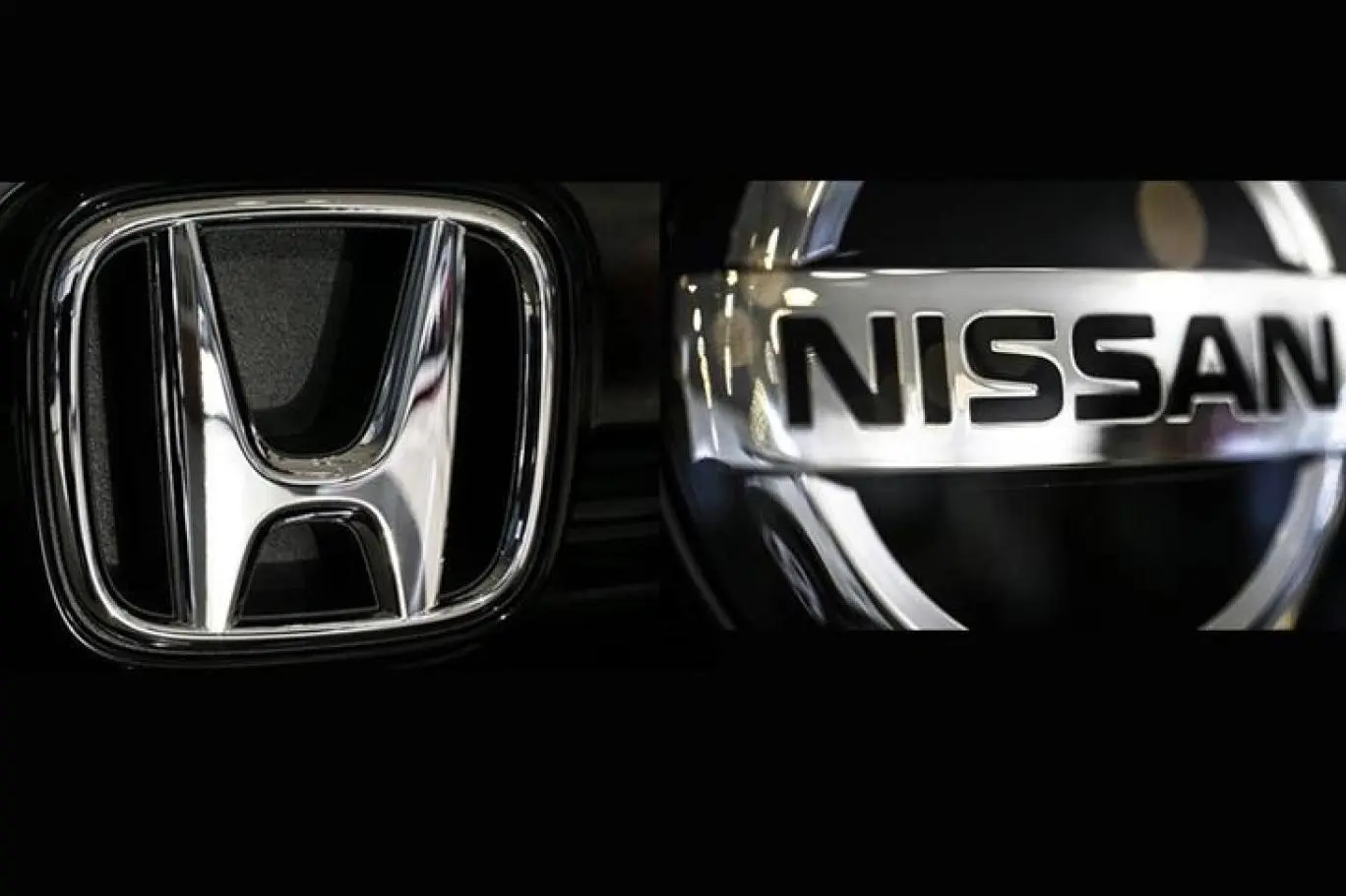 Honda-Ve-Nissan-Logo