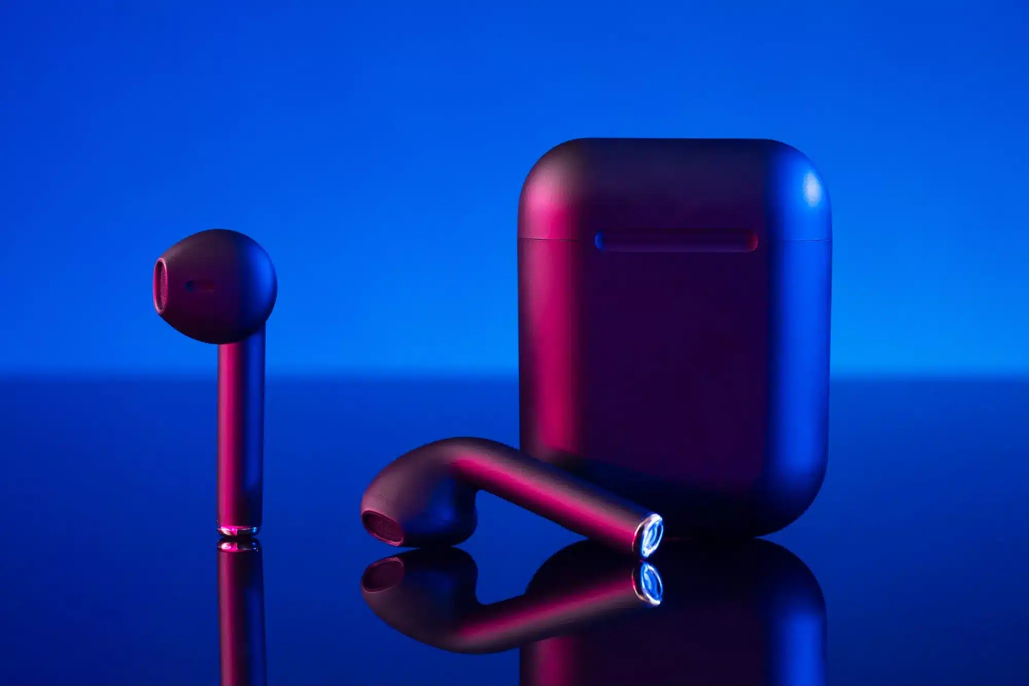 AirPods’lar Artık Tercümanınız: Canlı Çeviri Özelliği Geliyor