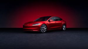 TESLA-Model-3-yine-sinifta-kaldi-Peki-simdi-ne-olacak