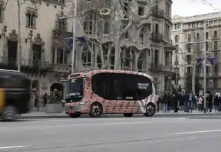 Barcelona Sokaklarında Sürücüsüz Otonom Otobüsler Test Ediliyor!