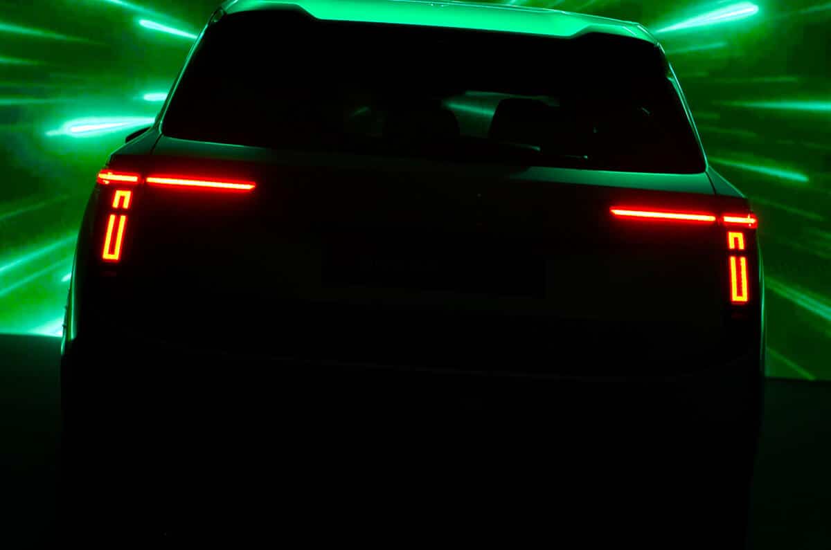 skoda_seven-seater_preview_-_rear_with_lights